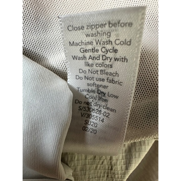 Athleta Womens Crest 2 in 1 Shortie Shorts Light Tan Size 10 Athletic Running - Picture 8 of 8